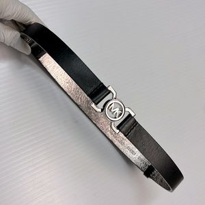 Michael Kors Black Skinny Leather Belt Silver Buckle Adjustable Small